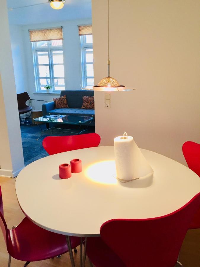 אודנזה City Hotel Apartments מראה חיצוני תמונה