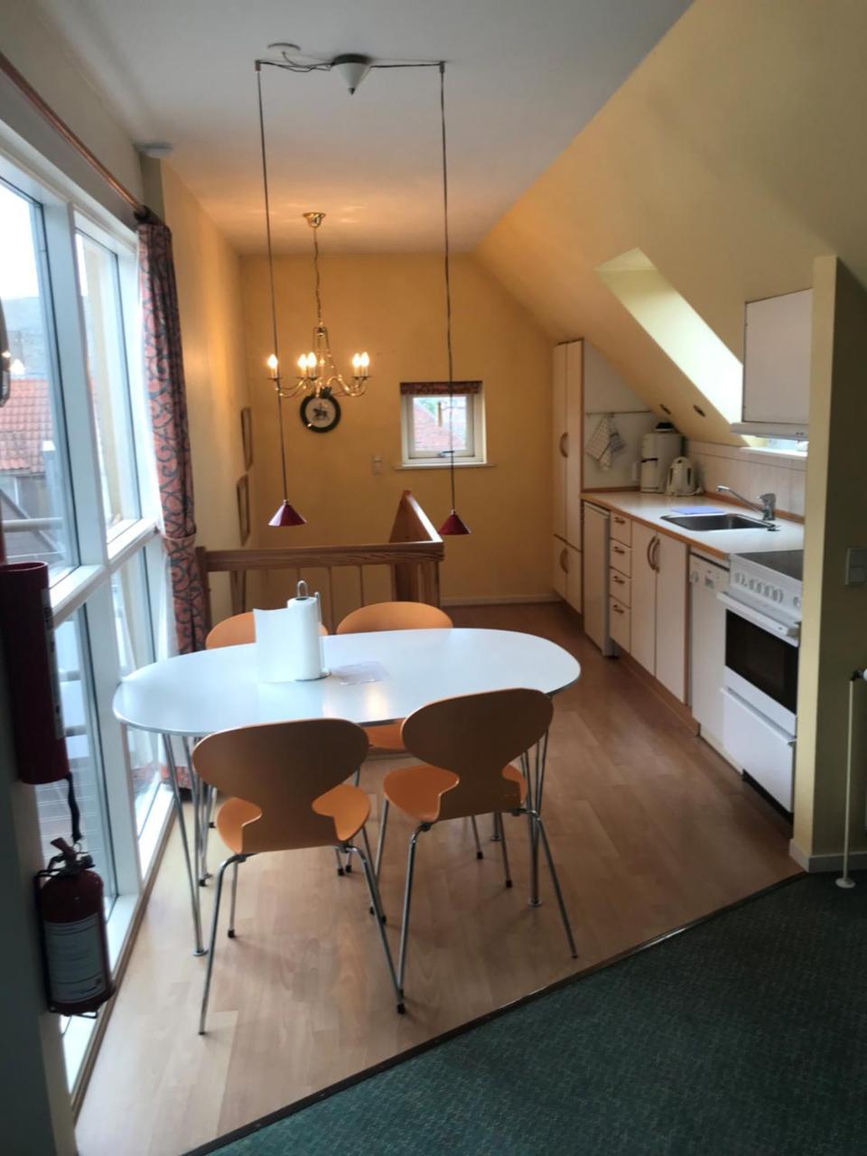 אודנזה City Hotel Apartments מראה חיצוני תמונה